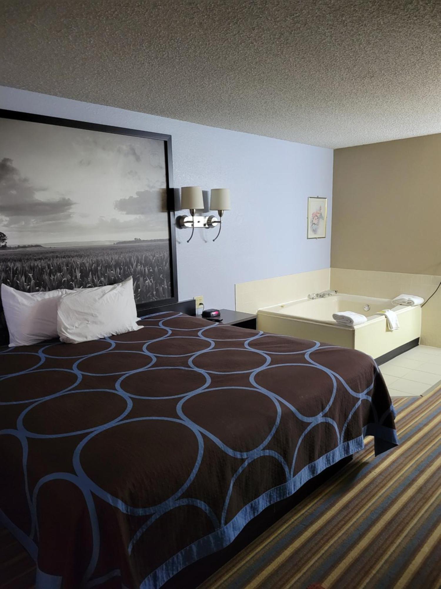 Super 8 By Wyndham